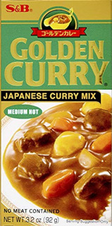 GOLDEN CURRY MEDIUM HOT 240 grs