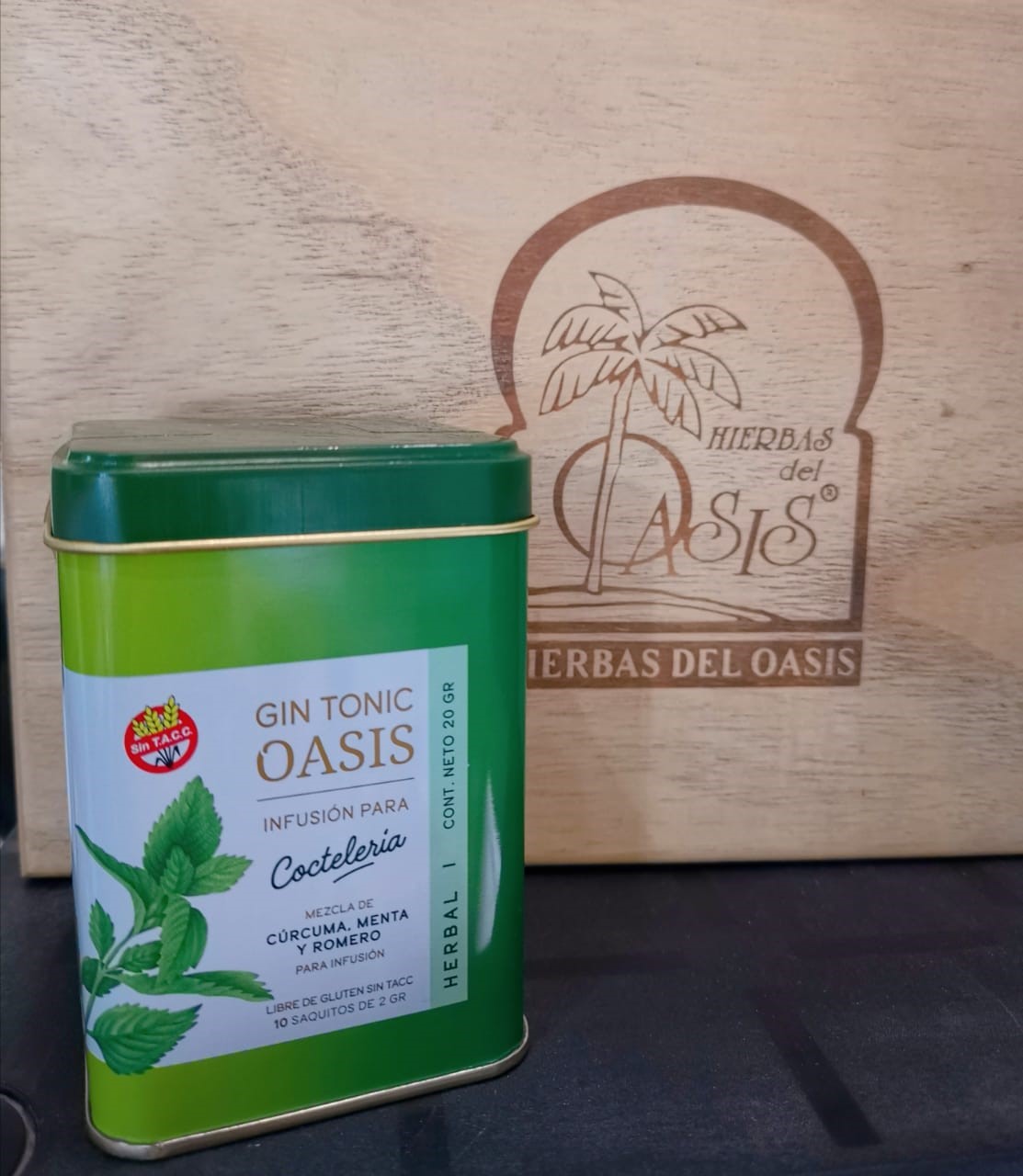 HIERBAS DEL OASIS GIN TONIC HERBAL LATA 10 SAQ