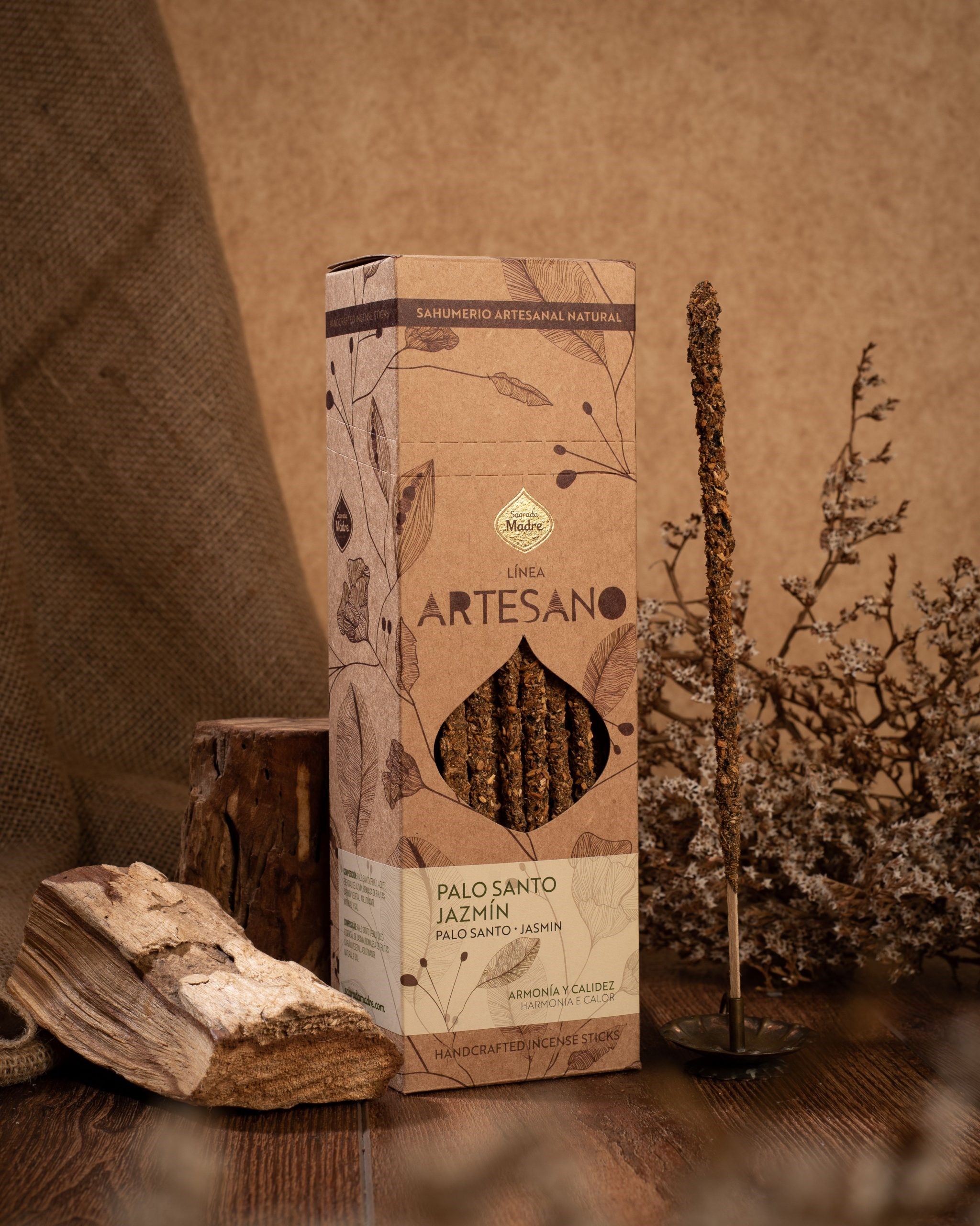 SAGRADA MADRE SAHUMERIO ARTESANO PALO SANTO JAZMIN 30 UNID