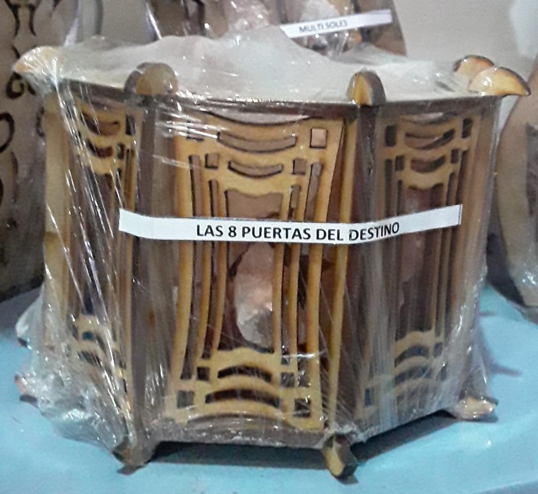 Luz Del Himalaya LAS 8 PUERTAS DEL DESTINO