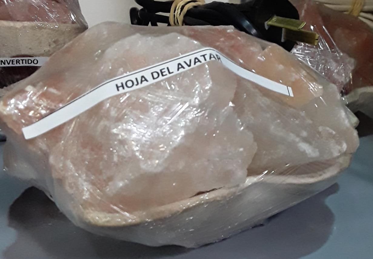 LUZ DEL HIMALAYA LAS HOJAS DEL AVATAR